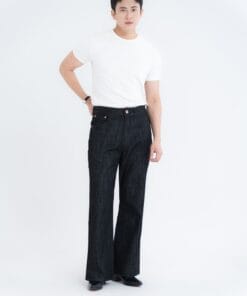 Quần jeans đen Bootcut Fit